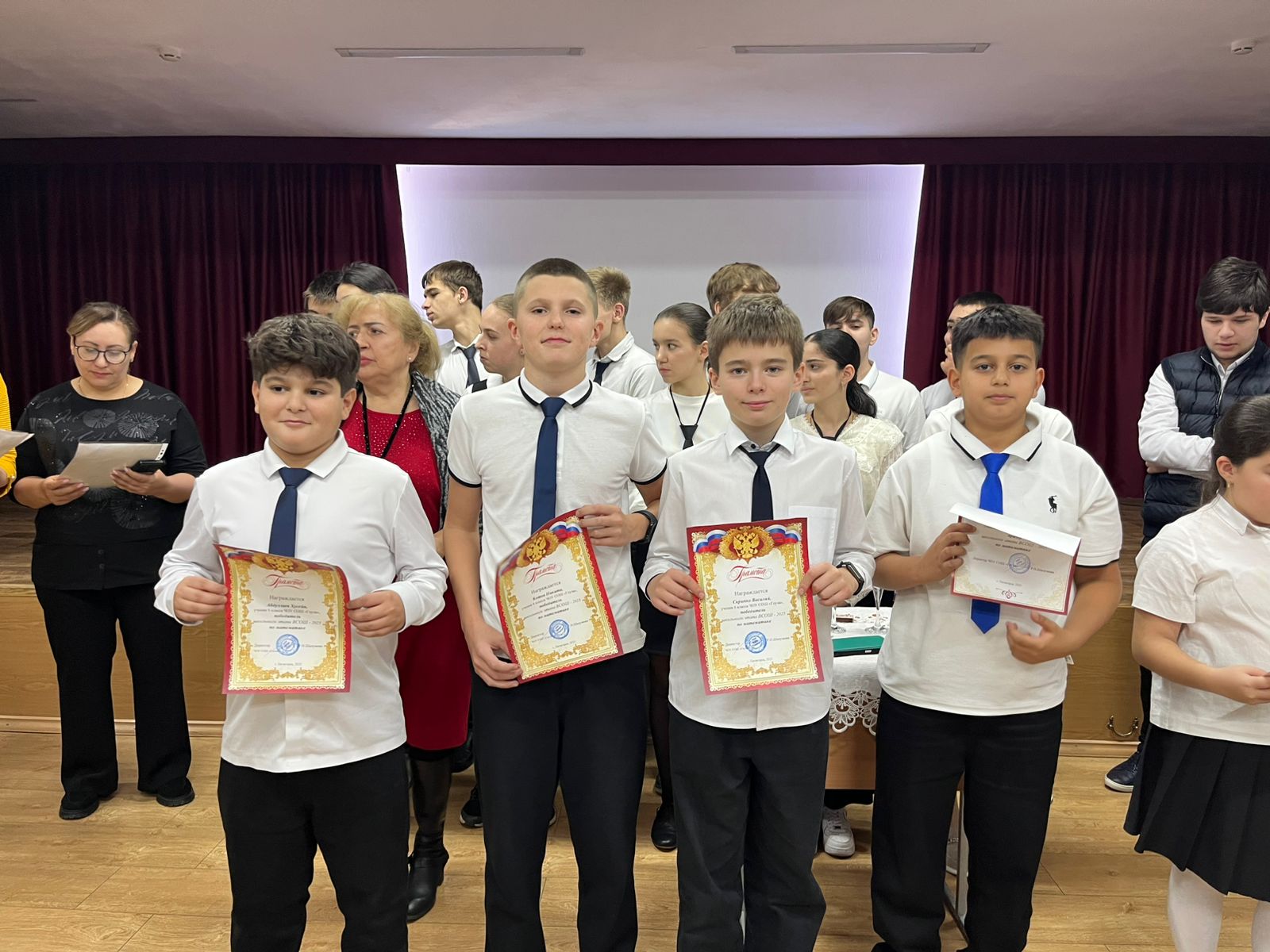 image 12 11 25 09 32 1